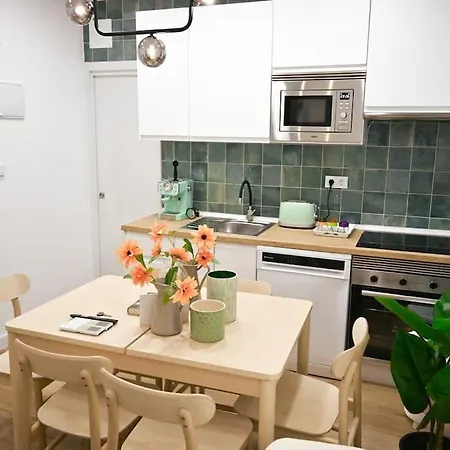 For You Rentals Esplendido Apartamento Temporal De Tres Dormitorios Bei41 Madrid Exterior photo