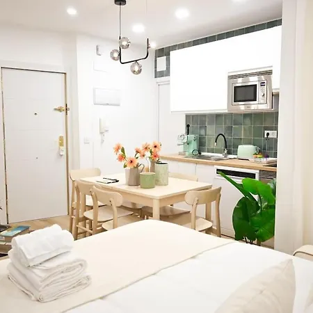 For You Rentals Esplendido Apartamento Temporal De Tres Dormitorios Bei41 Madrid Exterior photo